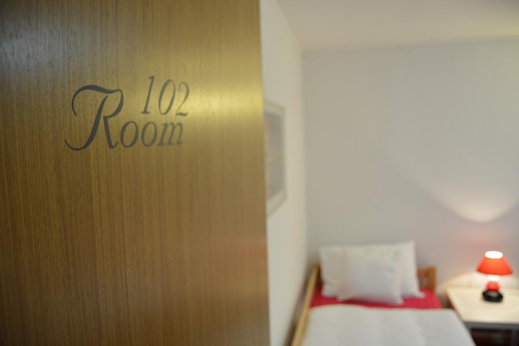 Hostel Denal Sarajevo Chambre photo