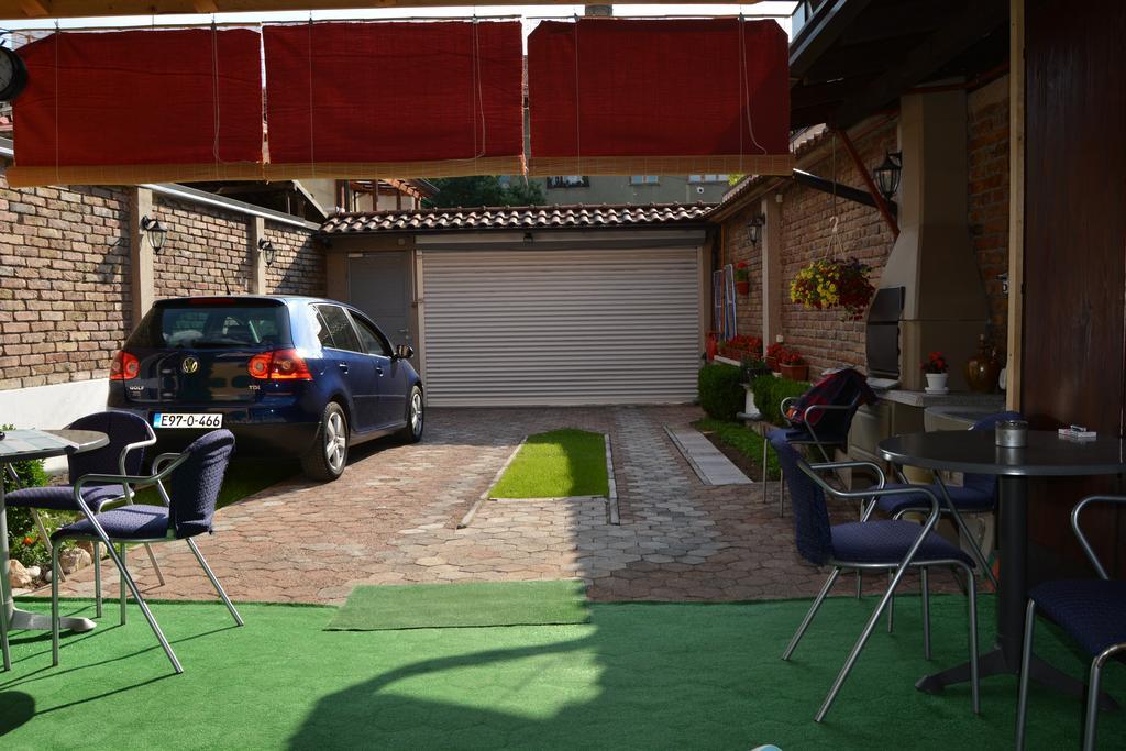 Hostel Denal Sarajevo Extérieur photo